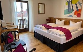 Aparthotel Parsberg Lferstl